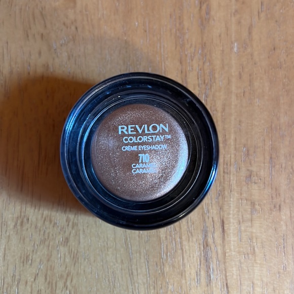 3 Revlon Colorstay crème eyeshadows - Picture 4 of 9
